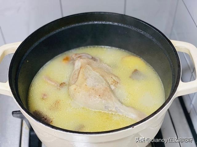黄皮干的功效与作用禁忌，浑身是宝的水果——黄皮果