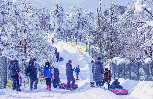 成都周边雪景一日游景区推荐，成都周边7个最佳赏雪胜地