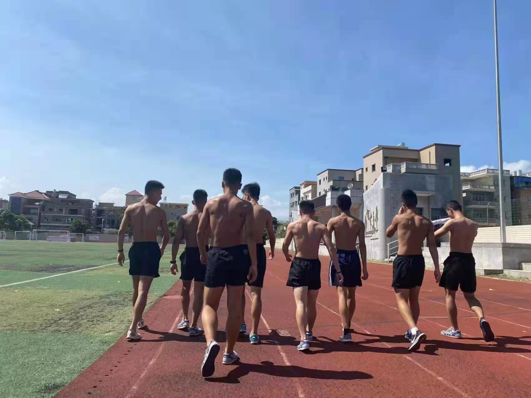 厦门市内厝中学(厦门市内厝中学校徽)