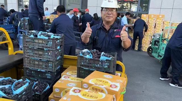 激励员工的生日祝福短信三篇，送给员工生日祝福语 简短独特（关心员工真细实）