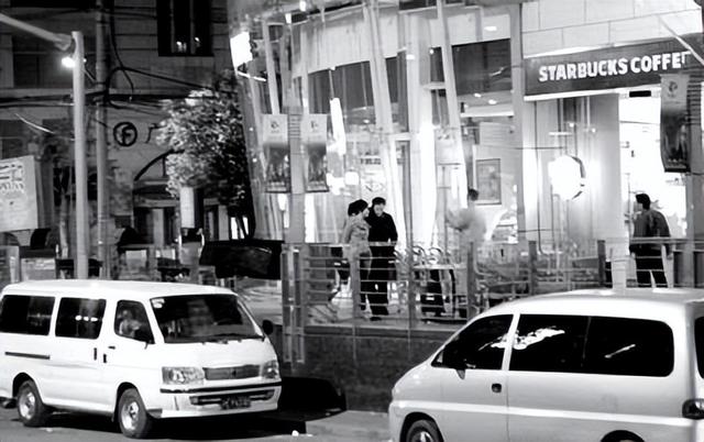 苏有朋和秦岚一起演的电视剧叫什么名字，苏有朋和秦岚的电视剧有哪些（“隐形富婆”秦岚）