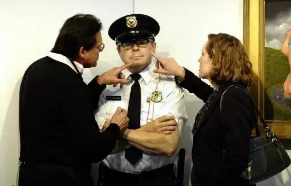 能吓死人的图片，能吓死人的图片感觉有人在盯着你（细节真实到让人害怕）