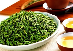 砂锅什么材质的好，金刚煲砂锅是什么材质（冬季煲汤砂锅选购指南）