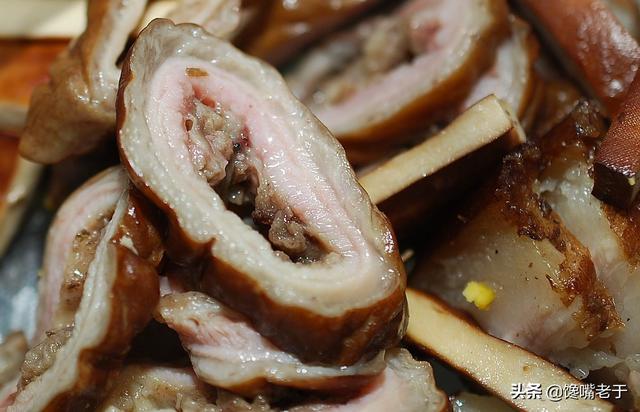 羊蹄子怎么做好吃，酱羊蹄的做法 最正宗的做法（西北人喝酒必上的5个“硬菜”）