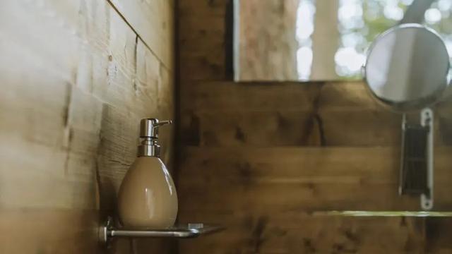 海尔热水器显示e1怎么回事，海尔热水器老是显示e1怎么解决（燃气热水器不点火是怎么回事）