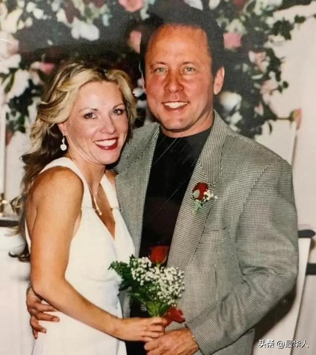 诡异笑容图片吓人，十大诡异笑容（为何会在法庭上露出诡异笑容）