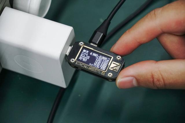 电工胶布使用方法，电工胶布的使用方法（科普：充电器纹波是如何测试的）