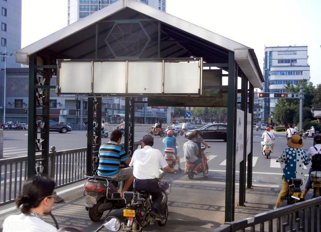 电瓶车怎么骑，永安行电瓶车怎么骑（以后骑车更稳、更安全）