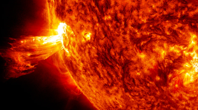 超级太阳风暴和太阳风暴的区别,太阳风暴属于(一场百年难遇的太阳风暴