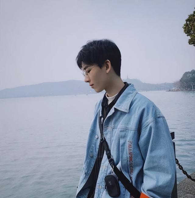 黄巾倚（黄巾倚身高，黄巾倚是什么民族的（还记得《古剑奇谭》的小屠苏黄天崎吗）