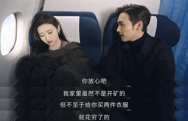 北美大灰狼是什么梗，北美灰狼为什么这么大（嘟嘴索吻、牵手搂抱、时刻黏在一起）