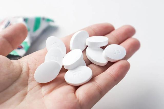 10款爆款网红糖果，这玩意是来给嗓子报恩的吧