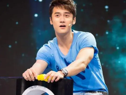 蒋劲夫家暴的来龙去脉，终于为他当初的粗暴行为