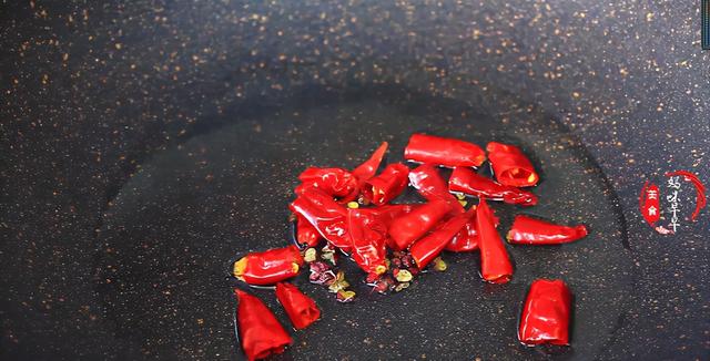 辣椒籽能不能吃，红辣椒籽能吃吗（这3道下酒菜要多吃）