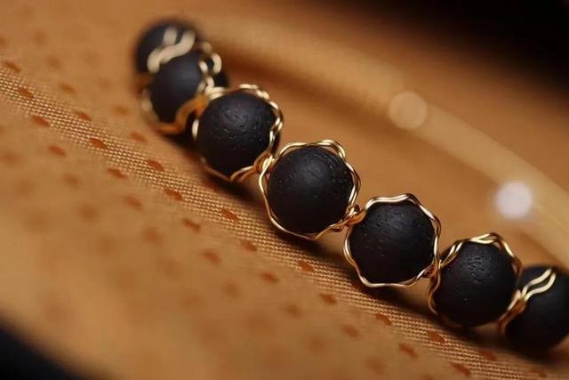 好的寓意的成语有哪些，寓意好的 成语（118个八字成语及释析）