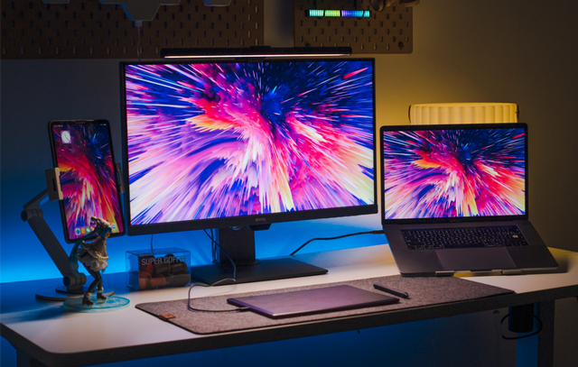 电脑上画图怎么旋转，电脑上画图怎么旋转字体（用iPad外接显示器画画）