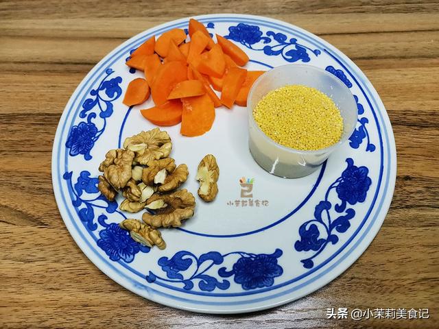 最养肝护肝的10种食物 这些食物不但护肝还很有营养，最养肝护肝的10种食物（俗话说“春养肝”）