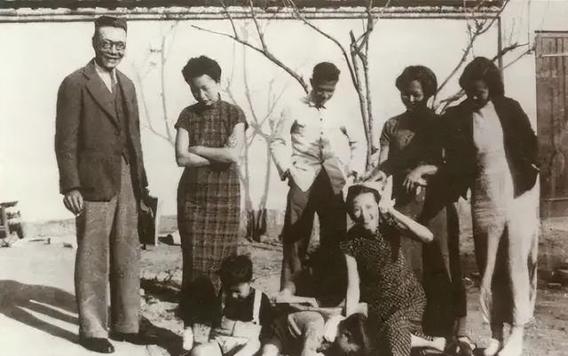 金岳霖先生，金岳霖先生阅读答案（和林徽因是什么关系）