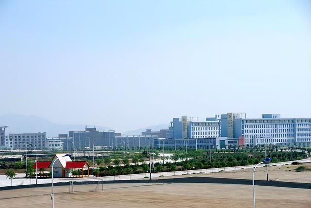 兰州财经大学是985还是211，兰州财经大学是985还是211大学（兰州的一所高校将更名为西北财经大学）