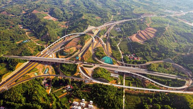 最新版河南省高速公路规划，从这张大图看看都在哪儿吧