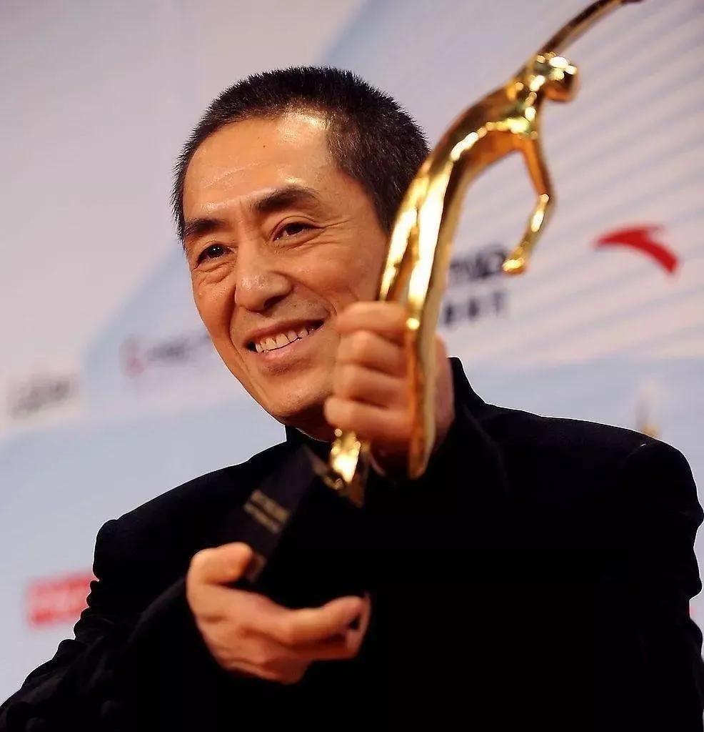 章子怡身价多少亿，章子怡身价有多厚（偏偏嫁给三婚的汪峰）