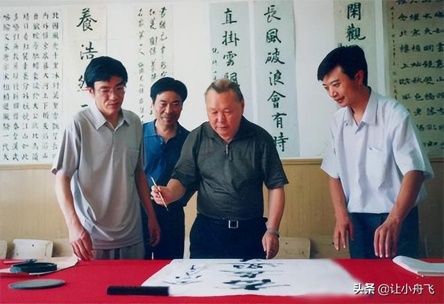 中国现代书法家排名一览表，当代十大书法家排名（现代80位书法大家作品欣赏）