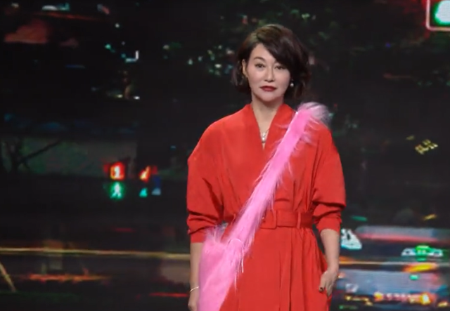 黄晓明和baby，黄晓明和angelababy的情史（微博之夜6大尴尬瞬间）