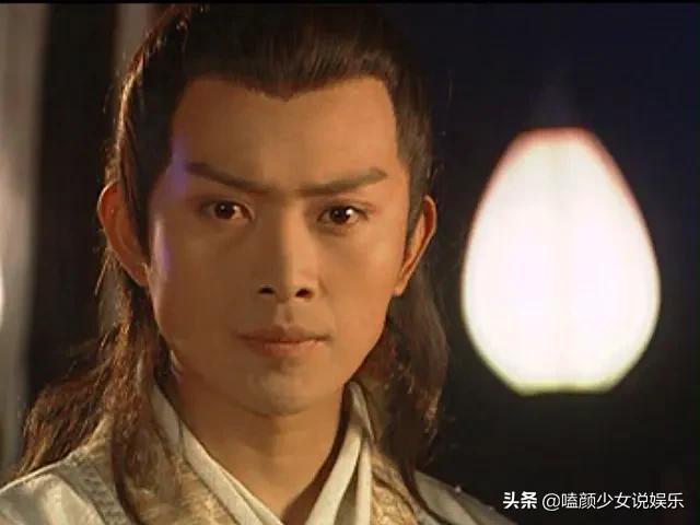 隋唐英雄传中单雄信是谁演的,隋唐英雄2单雄信扮演者(《隋唐英雄传》