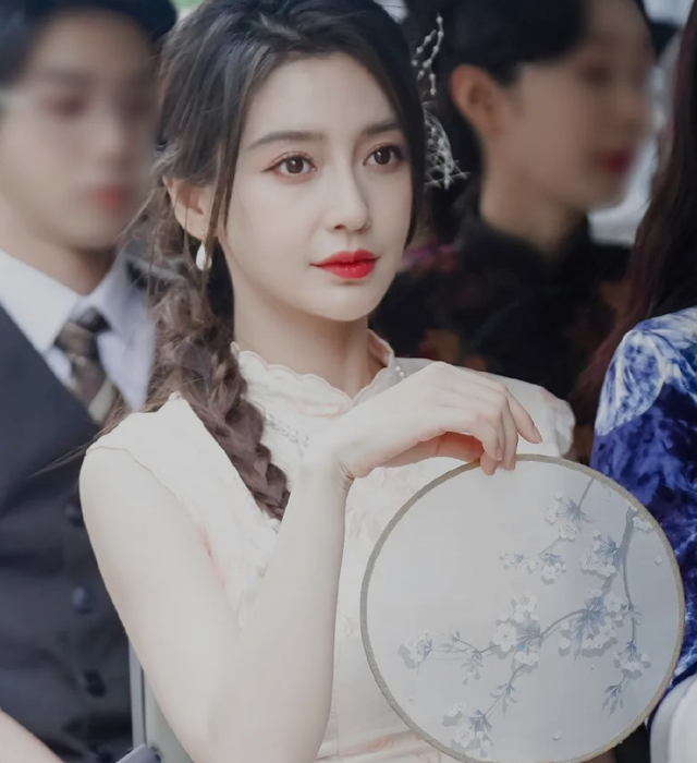 卫生队的故事电视剧剧情，电视剧卫生队的故事演员表（今8位老成员相比）