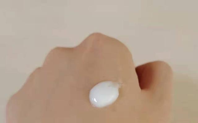 保湿效果好的护肤品排行榜，便宜又好用的5款保湿面霜（什么样的护肤品补水保湿效果好）