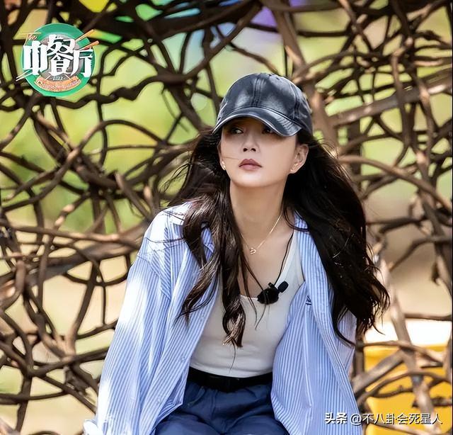 40岁美得让人移不开眼的女明星，这9位40+的“长腿”女星