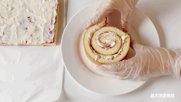 怎样做生日蛋糕，怎样做生日蛋糕的奶油（不用花钱订蛋糕）