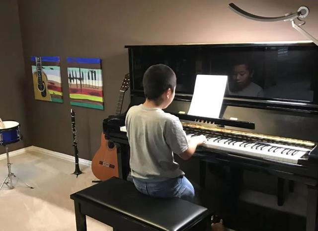 学音乐先学什么，学音乐最先学什么（陪娃学习10年后）