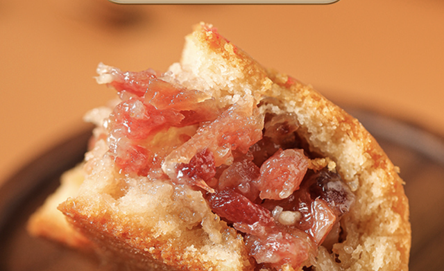 苏式月饼和广式月饼的区别，广式与苏式月饼的区别（京式、广式、苏式和滇式哪个更好吃）