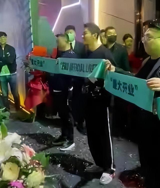 “亿万身价”李晨：坐拥北京9亿四合院，座驾竟比马云的还贵