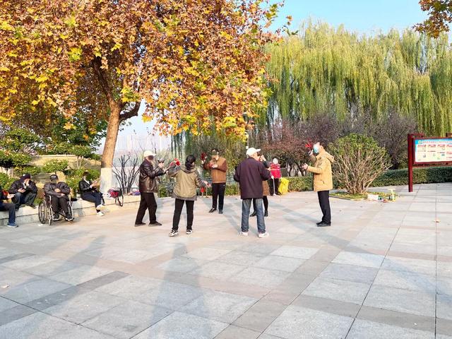 石家庄市水上公园，石家庄适合带孩子玩的地方（有种记忆，叫石家庄水上公园）