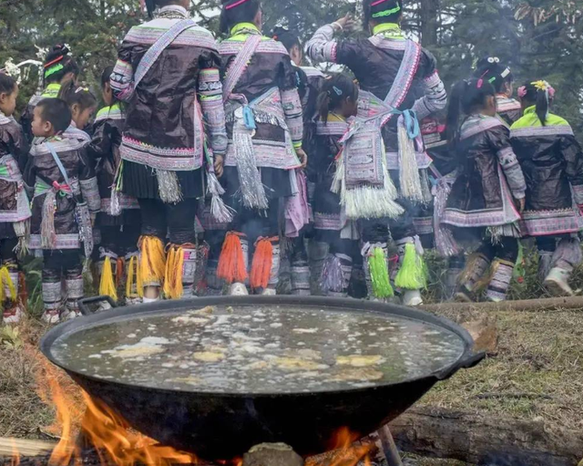 中国人为什么喜欢喝热水，中国人为什么爱喝热水（为何只有中国人爱喝热水）