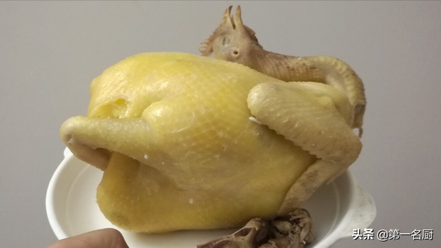 河南十大名菜家常菜，外地人来河南餐厅点哪几道菜才不尴尬