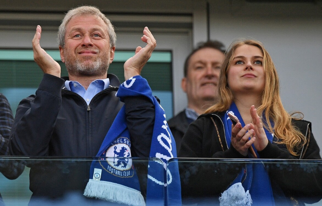 阿布拉诺维奇，行为艺术家玛丽娜·阿布拉莫维奇（切尔西巨变遭吐槽：步曼联后尘）