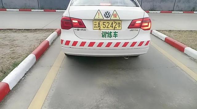 科目二考试详细步骤，科目二考试详细步骤是什么（细节与操作方法很重要）