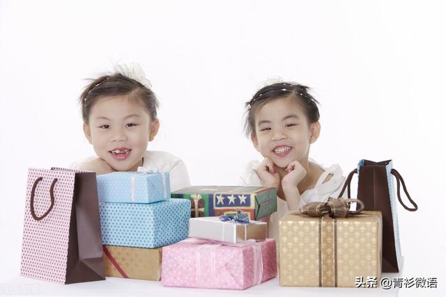 家长评价怎么写最简单，简短的家长评语怎么写（送给孩子最好的鼓励）