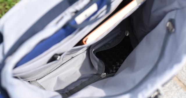 deuter双肩包，包好还是人好-DEUTER多特城市记忆双肩包