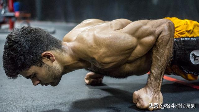 拳击训练方法和技巧，拳击训练方法和技巧视频（浅谈泰拳、踢拳、散打初学者训练优先级）