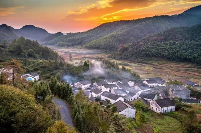 天然的地质博物馆—蓬莱仙洞，拍照、打卡、研学，都是你的选择