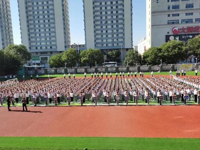 小学生道德教育，小学生的道德教育（白塔区普化小学开展新学期主题思想道德教育活动）