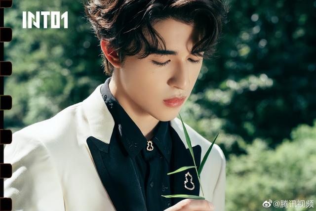 于朦胧，于朦胧个人资料（8.21美图：迪丽热巴）