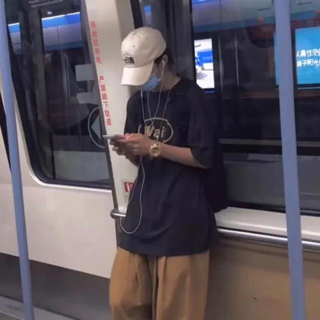 男生头像不露脸，男生头像 | 不露脸系列微信（不露脸男头）