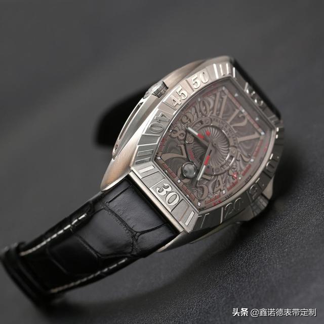 石英表和机械表哪个好，石英表与机械表哪个好（机械表和石英表有什么区别）