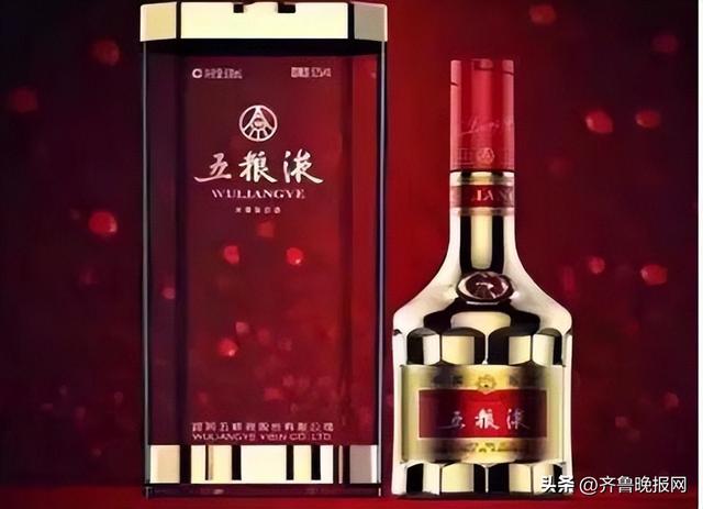 五粮液是什么香型，十大浓香型白酒（为何五粮液没入选四大名酒）