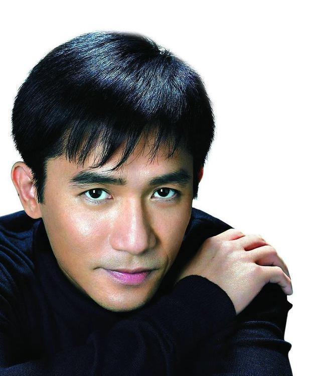 梁朝伟和刘嘉玲，梁朝伟刘嘉玲年轻时合照（酒到浓时香自溢。你为什么嫁我）